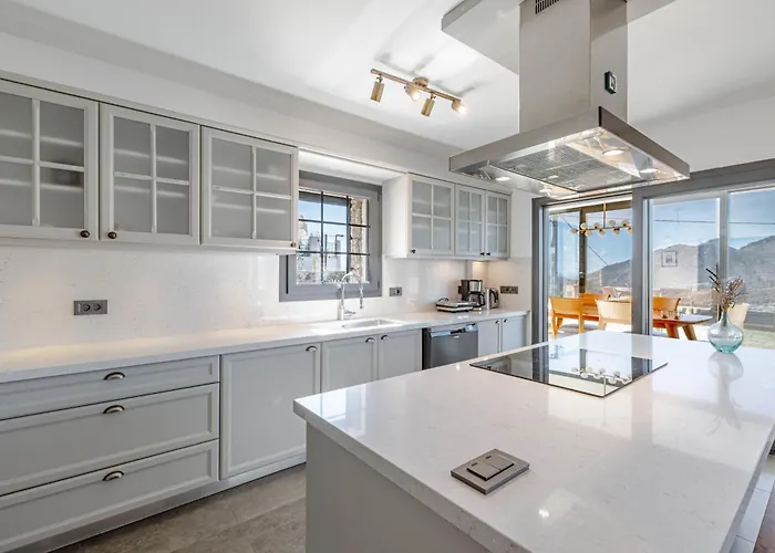 Vila Elegant Private Pool & Stunning Views Bodrum