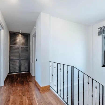 Elegant Private Pool & Stunning Views ヴィラ