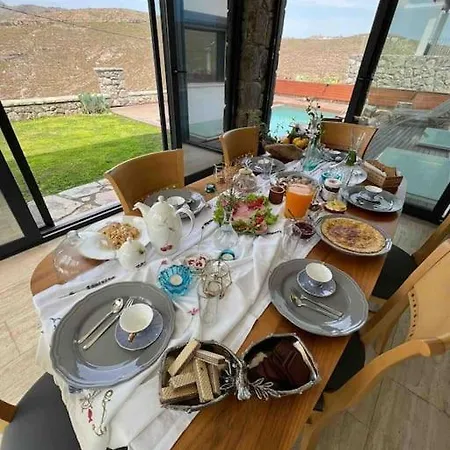 Elegant Private Pool & Stunning Views