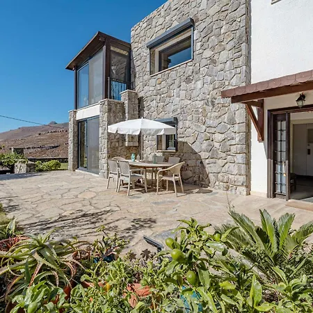 Villa Elegant Private Pool & Stunning Views *