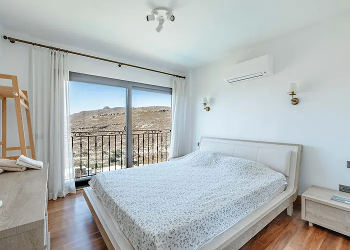 Elegant Private Pool & Stunning Views Bodrum