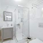 Elegant Private Pool & Stunning Views Villa *