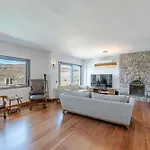 Elegant Private Pool & Stunning Views *