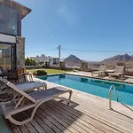 Villa Elegant Private Pool & Stunning Views